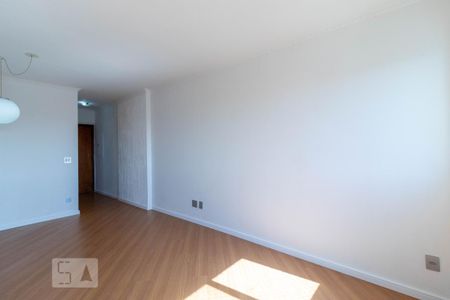 Sala de Estar de apartamento à venda com 3 quartos, 84m² em Jardim Santa Inês, São Paulo