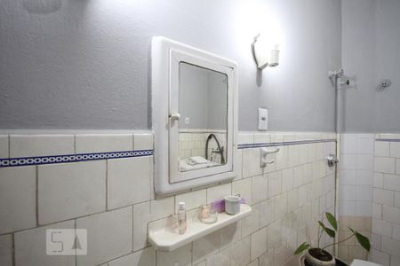 Casa à venda com 476m², 3 quartos e 3 vagasBanheiro 2