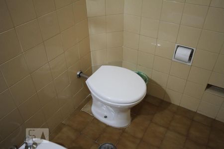 Casa à venda com 476m², 3 quartos e 3 vagasBanheiro