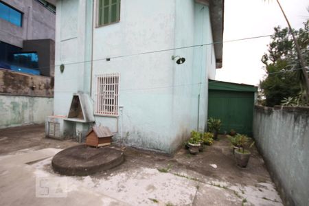 Casa à venda com 476m², 3 quartos e 3 vagasQuintal