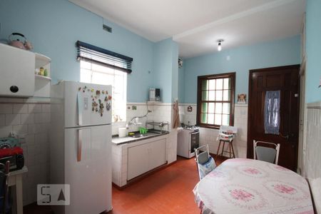 Casa à venda com 476m², 3 quartos e 3 vagasCozinha