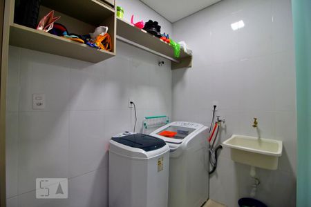 Apartamento à venda com 110m², 2 quartos e 2 vagasÁrea de Serviço