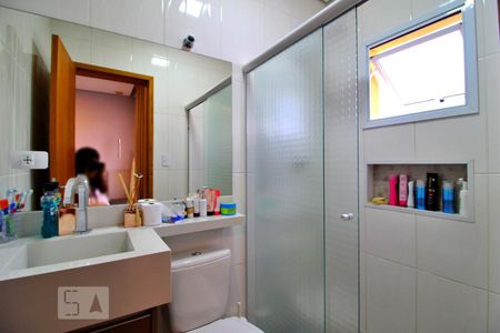 Apartamento à venda com 110m², 2 quartos e 2 vagasBanheiro da Suíte