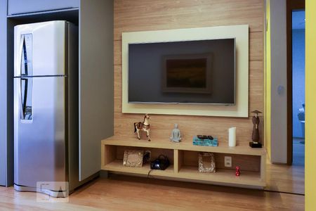 rack Tv / sala de apartamento para alugar com 1 quarto, 68m² em Recreio dos Bandeirantes, Rio de Janeiro