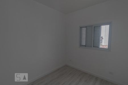 Dormitório 1 de apartamento para alugar com 2 quartos, 60m² em Vila Sao Vicente, São Paulo