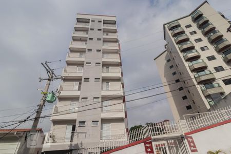 Apartamento para alugar com 60m², 2 quartos e 1 vaga Apartamento para alugar com 60m², 2 quartos e 1 vagaFachada