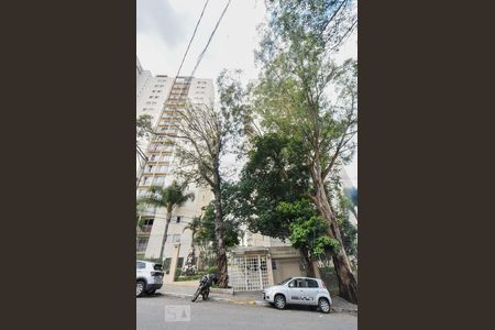 Apartamento para alugar com 67m², 3 quartos e 1 vagaPrédio
