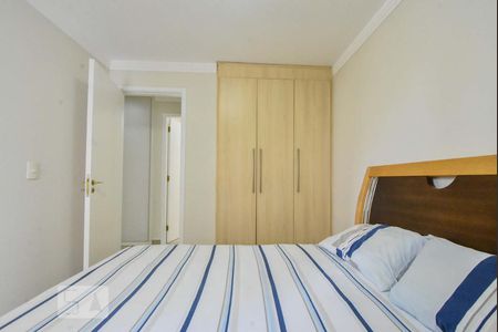 Apartamento para alugar com 67m², 3 quartos e 1 vagaQuarto 01