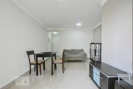 Apartamento para alugar com 67m², 3 quartos e 1 vagaSala