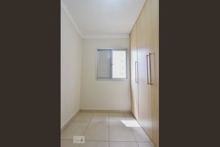 Apartamento para alugar com 67m², 3 quartos e 1 vagaQuarto 03
