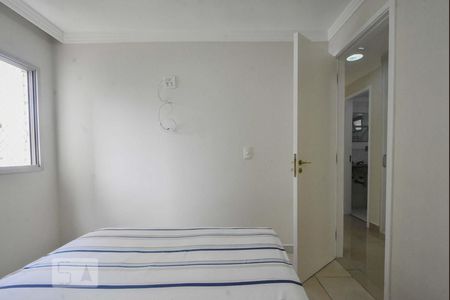 Apartamento para alugar com 67m², 3 quartos e 1 vagaQuarto 01