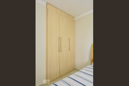 Apartamento para alugar com 67m², 3 quartos e 1 vagaQuarto 01