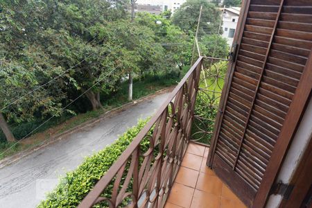 Casa para alugar com 1000m², 5 quartos e 5 vagasQuarto 3 - vista da sacada