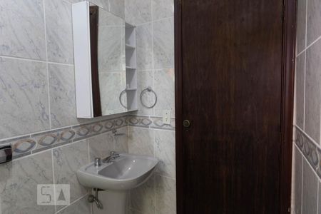 Casa para alugar com 1000m², 5 quartos e 5 vagasBanheiro