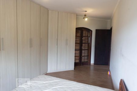 Casa para alugar com 1000m², 5 quartos e 5 vagasQuarto 3