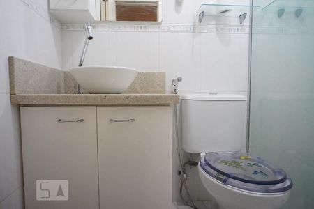 Apartamento para alugar com 55m², 2 quartos e sem vagaBanheiro