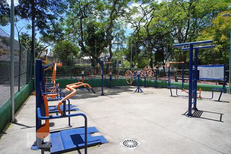 Apartamento para alugar com 55m², 2 quartos e sem vagaÁrea comum - Academia