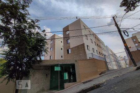 Apartamento para alugar com 92m², 3 quartos e 2 vagas Apartamento para alugar com 92m², 3 quartos e 2 vagasFachada