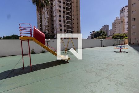 Apartamento para alugar com 70m², 2 quartos e 1 vaga Apartamento para alugar com 70m², 2 quartos e 1 vagaÁrea comum - Playground