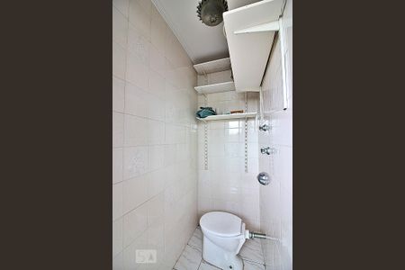 Apartamento à venda com 70m², 2 quartos e 1 vagaBanheiro de Serviço