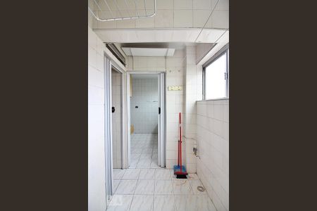 Apartamento à venda com 70m², 2 quartos e 1 vagaÁrea de Serviço