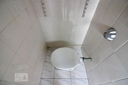 Apartamento à venda com 70m², 2 quartos e 1 vagaDetalhes do Banheiro de Serviço