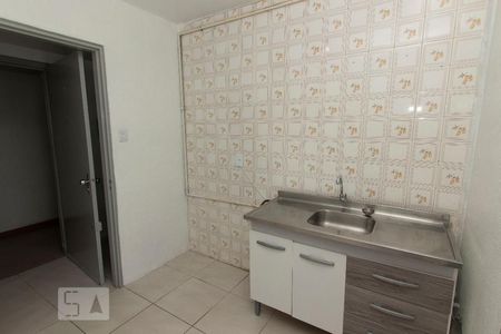 Cozinha de kitnet/studio à venda com 1 quarto, 31m² em Humaitá, Porto Alegre