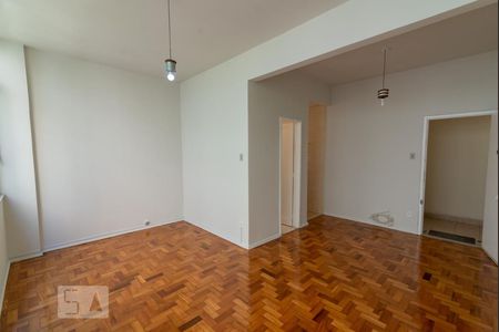 Sala/Quarto de kitnet/studio para alugar com 1 quarto, 35m² em Tijuca, Rio de Janeiro