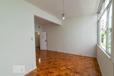 Sala/Quarto de kitnet/studio para alugar com 1 quarto, 35m² em Tijuca, Rio de Janeiro