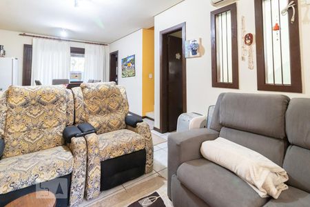 Sala de casa de condomínio à venda com 3 quartos, 153m² em Ipanema, Porto Alegre