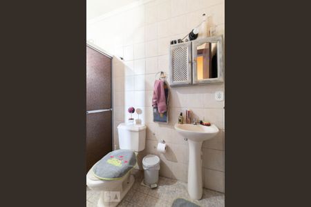 Casa de condomínio à venda com 153m², 3 quartos e 1 vagaBanheiro 1