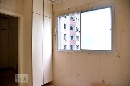 Apartamento para alugar com 175m², 3 quartos e 1 vagaÁrea de serviço