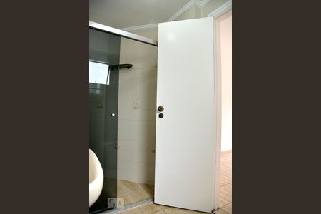 Apartamento para alugar com 175m², 3 quartos e 1 vagaBanheiro da suíte 1