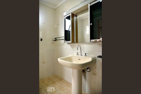 Apartamento para alugar com 175m², 3 quartos e 1 vagaBanheiro da suíte 1