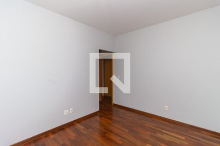 Apartamento à venda com 433m², 4 quartos e 5 vagasSuíte 1