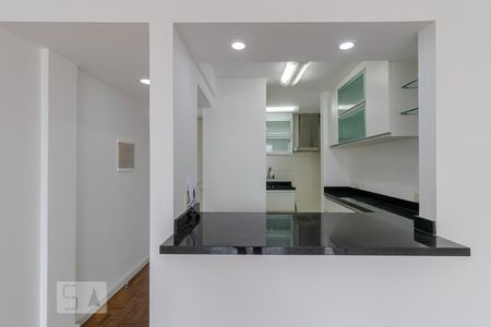 Apartamento à venda com 113m², 2 quartos e 1 vagaCozinha 