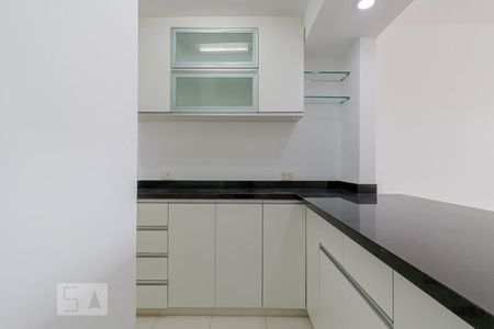 Apartamento à venda com 113m², 2 quartos e 1 vagaCozinha 