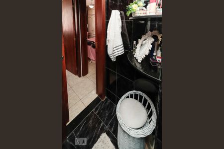 Apartamento à venda com 70m², 2 quartos e 1 vagaBanheiro