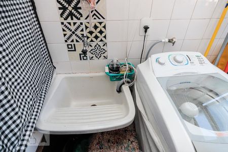 Apartamento à venda com 70m², 2 quartos e 1 vagaÁrea de Serviço