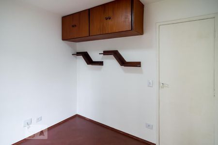 Quarto 1 de apartamento para alugar com 3 quartos, 92m² em Jardim Marajoara, São Paulo