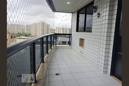 Apartamento para alugar com 153m², 3 quartos e 2 vagas Apartamento para alugar com 153m², 3 quartos e 2 vagasVaranda Sala