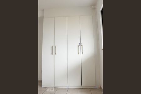 Apartamento para alugar com 153m², 3 quartos e 2 vagasDetalhe da Suíte