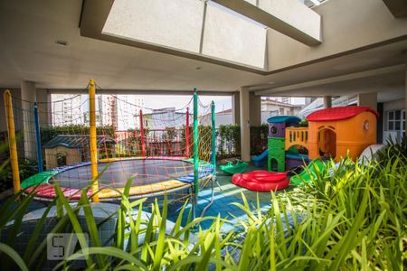 Apartamento à venda com 91m², 2 quartos e 2 vagasÁrea Comum - Playground