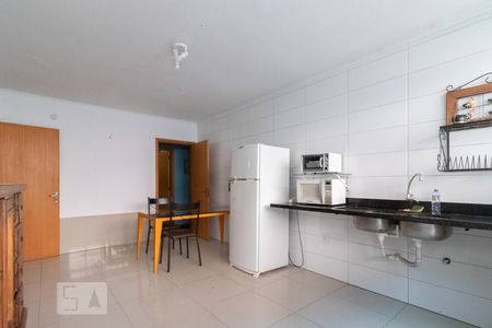 Casa à venda com 350m², 4 quartos e 4 vagasCozinha