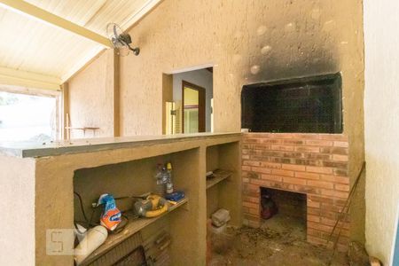 Casa à venda com 350m², 4 quartos e 4 vagasChurrasqueira