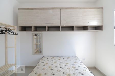 Quarto  de kitnet/studio para alugar com 1 quarto, 27m² em Quarta Parada, São Paulo