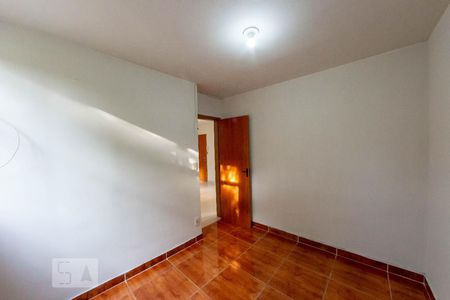 Quarto 2 de apartamento para alugar com 2 quartos, 44m² em Heliópolis, Belo Horizonte