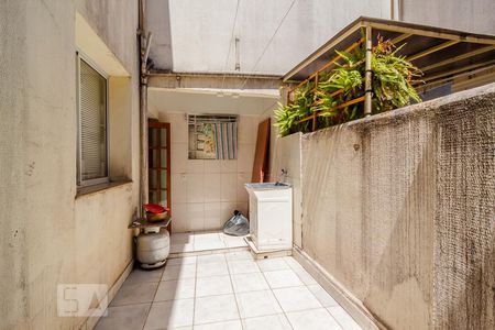 Vista de apartamento à venda com 2 quartos, 80m² em Azenha, Porto Alegre