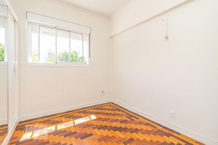 Quarto 1 de apartamento à venda com 2 quartos, 80m² em Azenha, Porto Alegre