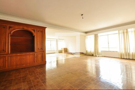 Apartamento à venda com 300m², 3 quartos e 3 vagasSala